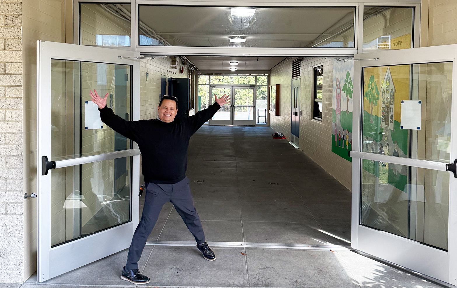 Richard Hernandez and doors